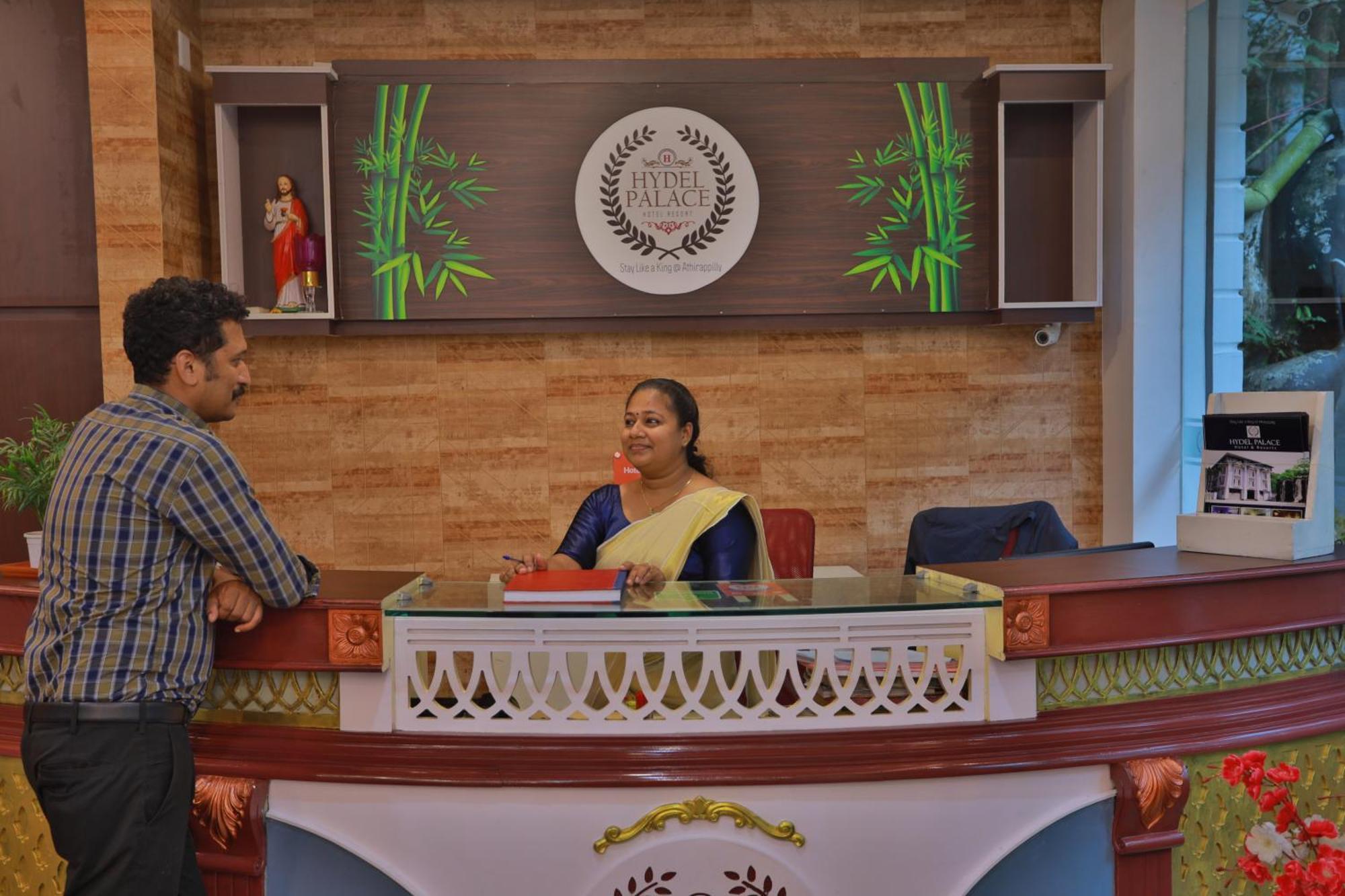 منتجع وفندق هايدل بالاس أثيرابالي المظهر الخارجي الصورة